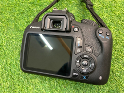 Canon 1200D kit 18-55mm 3.5-5.6 IS II 1000 кадров