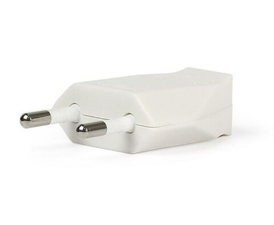 Вилка Smartbuy, плоская белая 2,5А 250В (SBE-2.5-P06-w)