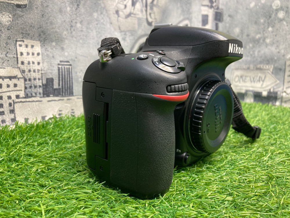 Nikon D610 162.000 кадров