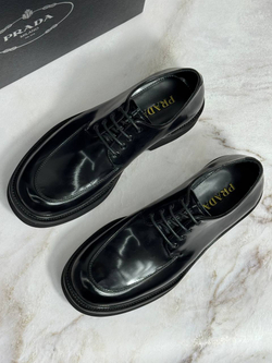 Туфли Prada