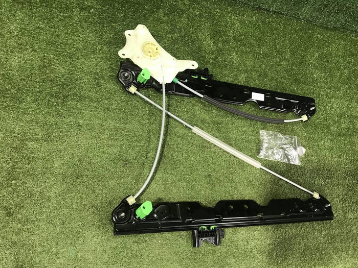 Стеклоподъемник передний левый Mercedes G W463 (2018-н.в.)