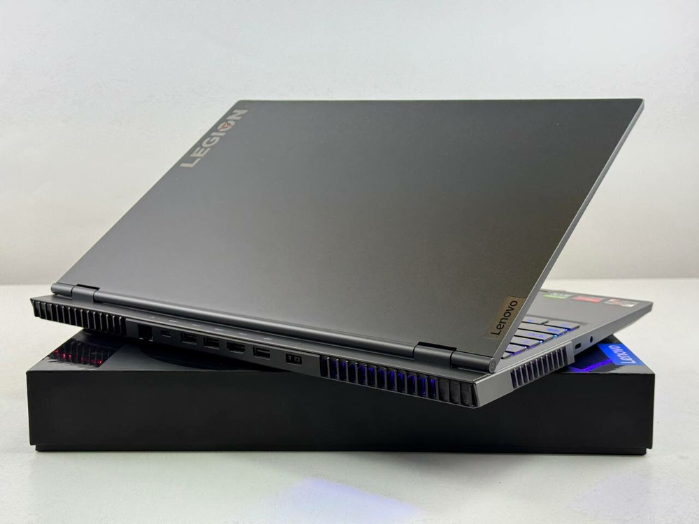 Ноутбук Lenovo Legion 7 16ACHg6 82N600EVRU AMD Ryzen 7 5800H, 3.2 GHz/16Gb/16" WQXGA/1Tb SSD/DVD нет/nVidia GeForce RTX 3060 6Gb/Windows 11 H, серый