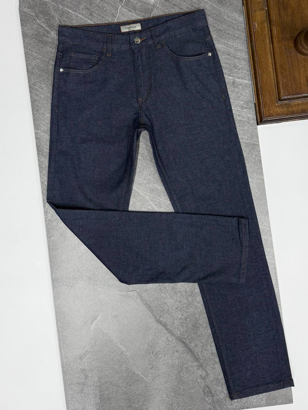 Джинсы Canali