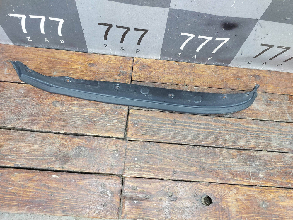 Уплотнитель двери передней правой Tank 500 21-нв Б/У Оригинал 6107320XKV3AA