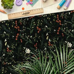 Ткань бифлекс утончённые полевые цветы и трава на чёрном фоне