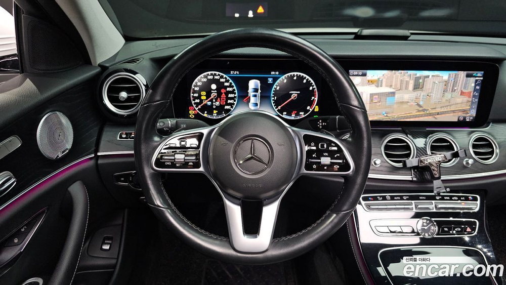Mercedes-Benz E-Class W213 E300 Avangarde (06.2020)