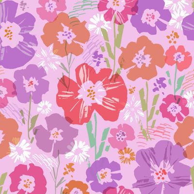 Маковое поле в сиренево-розовом