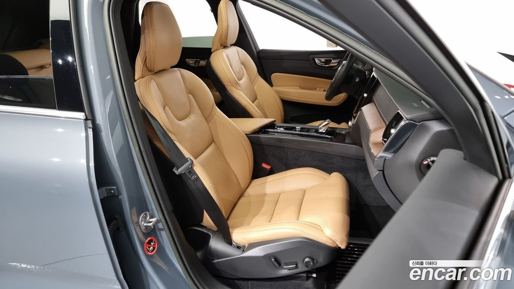 Volvo XC60 2 Generation B6 Inscription (07.2022)