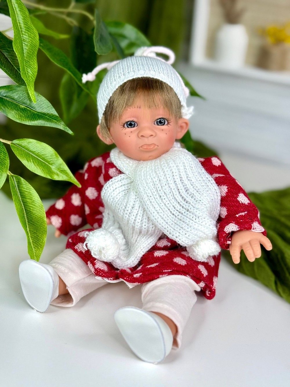 Кукла LAMAGIK мягконабивная  28см Gestito (10004)