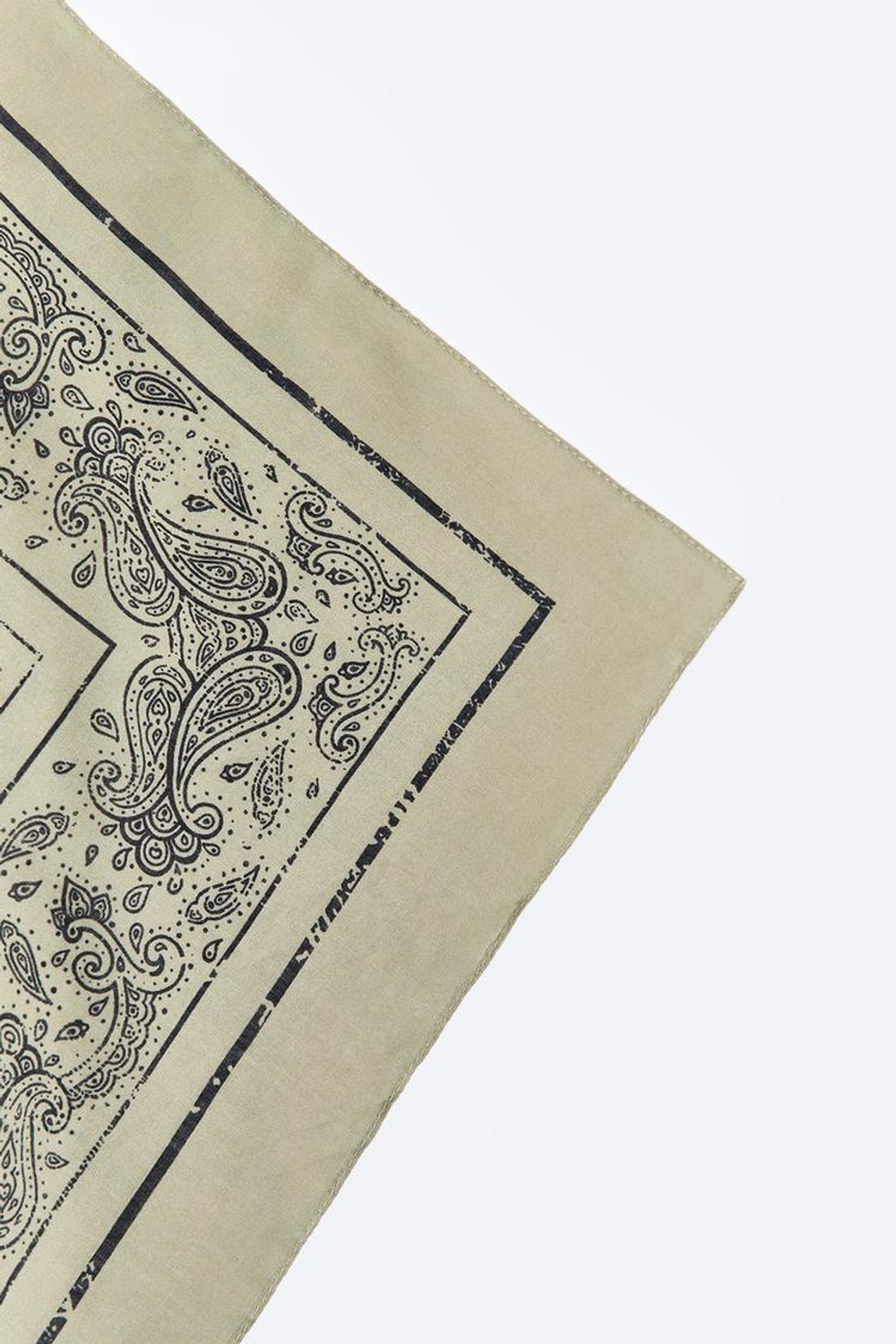 ZARA БАНДАНА С ПРИНТОМ ПЕЙСЛИ, ОХРА