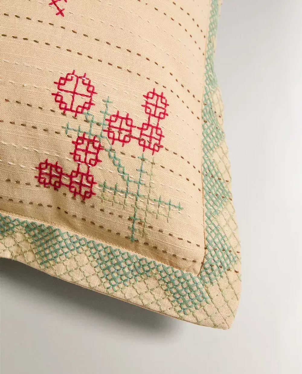 ZARA HOME НАВОЛОЧКА ДЛЯ ДЕКОРАТИВНОЙ ПОДУШКИ С УЗОРАМИ, СВЕТЛО-БЕЖЕВЫЙ