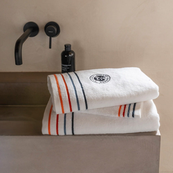 Полотенце теннисноеRoland Garros Ace RG 2024 Shower Towel - белый