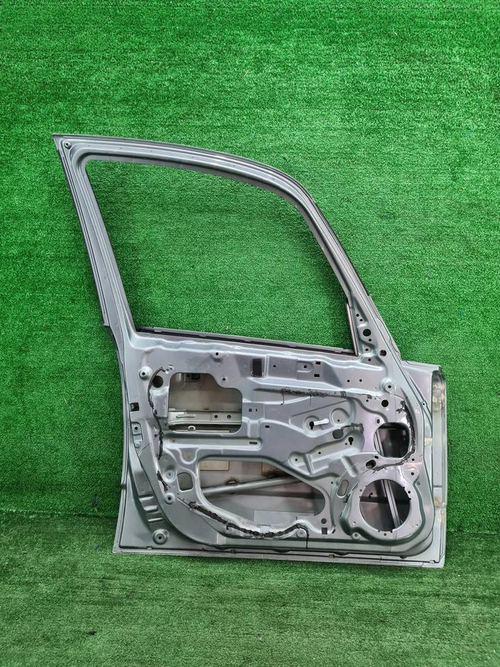 Дверь передняя левая Suzuki SX4 1 Classic (06-14)