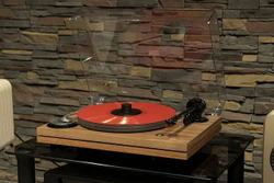 Проигрыватель винила Music Hall MMF-7.3 Black Ortofon 2M Bronze