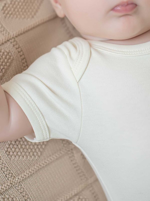 Боди с коротким рукавом 