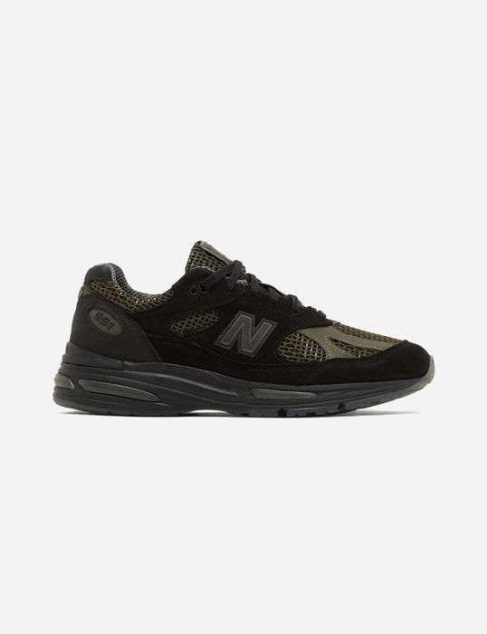 New Balance x Stone Island 991 MiUK Ghost Pack Black