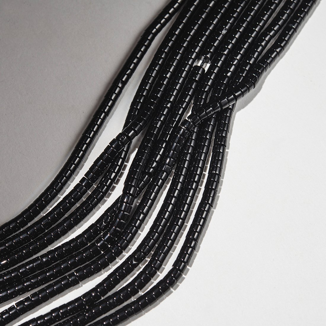 Черный агат натуральный, разделители-рондели, 4,3*2,3мм