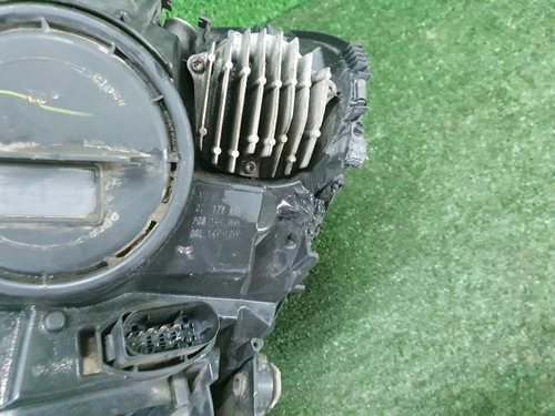 Фара правая Mercedes GLS x166 (2015-2019) LED