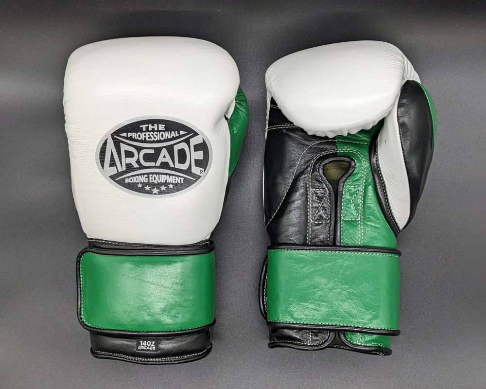 Боксерские перчатки Arcade white/Green