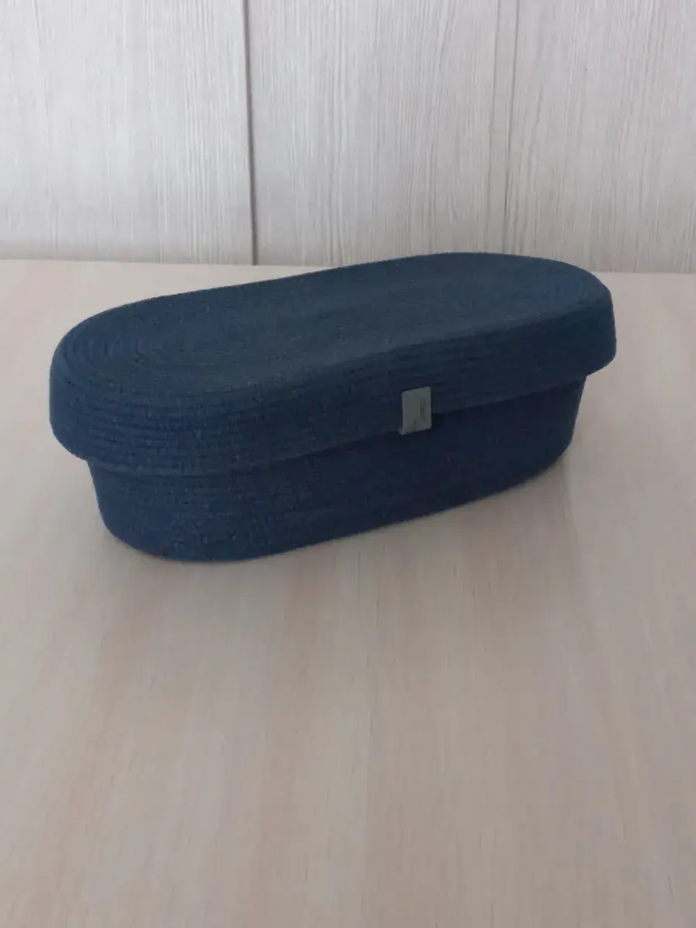 Корзина плетеная с крышкой