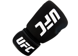 UFC Перчатки для бокса и ММА черные - REG