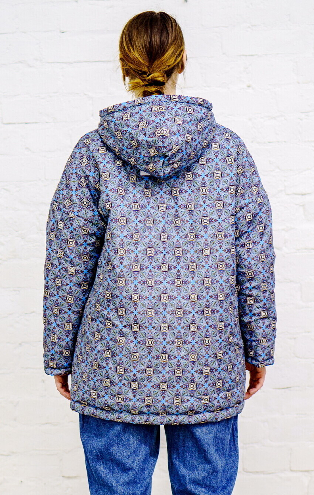 Двусторонняя куртка "Москва Кандинского", по мотивам живописи Василия Кандинского ("Москва. Красная площадь." 1916 г)