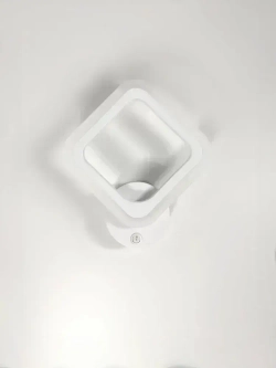 Бра с кнопкой, настенный светодиодный светильник белый, ромб, квадрат 8822/1 WH, 16 ВТ, комнатное освещение 5 кв. м. 1801