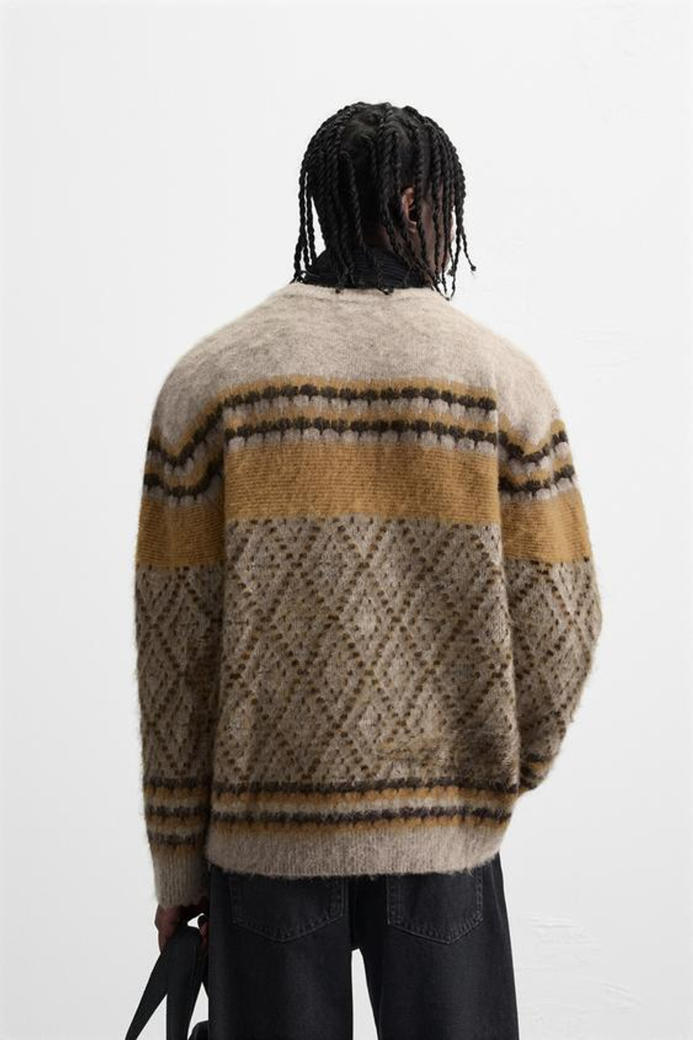 ZARA ЖАККАРДОВЫЙ СВИТЕР С ГЕОМЕТРИЧЕСКИМ УЗОРОМ, ГОРЧИЧНЫЙ