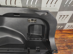 Обшивка багажника правая Toyota RAV4 V (XA50) 18-нв Б/У Оригинал 6473042280C0