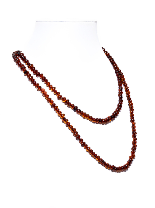 Длинные бусы из янтаря натуральные женские, длина 100 см.