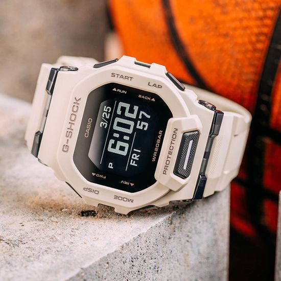 Наручные часы Casio GBD-200UU-9E