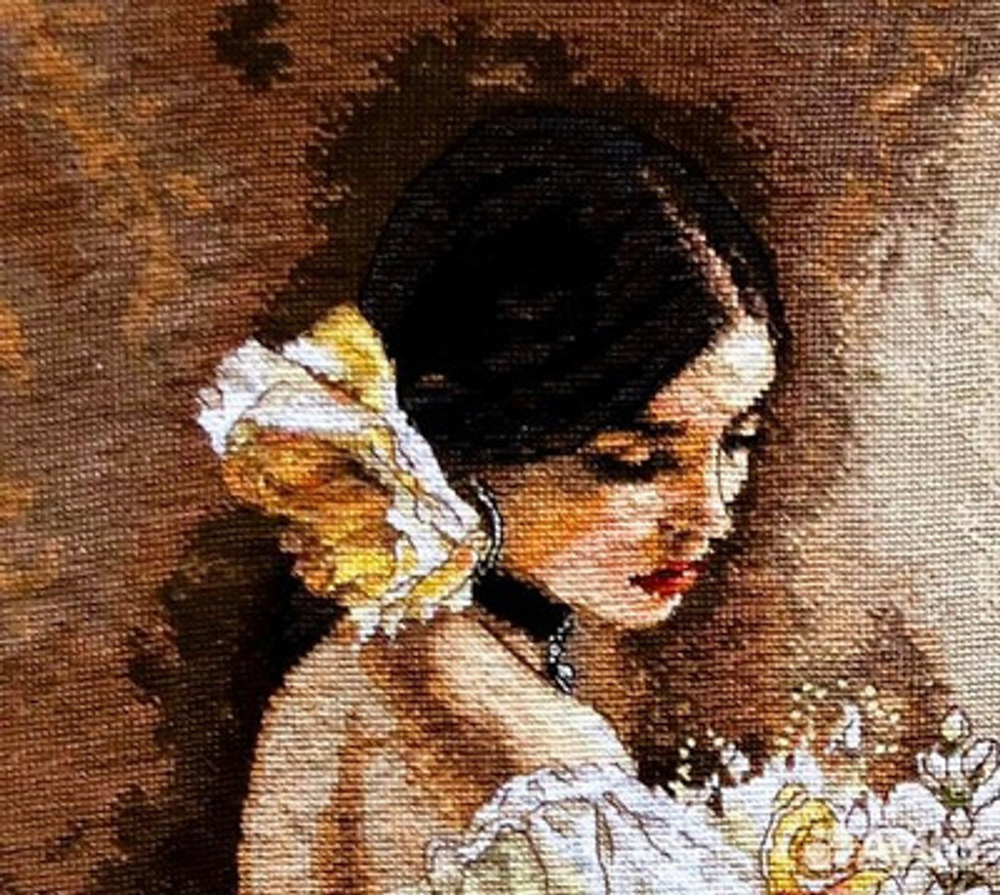 "Женщина с букетом"-35274 вышивка