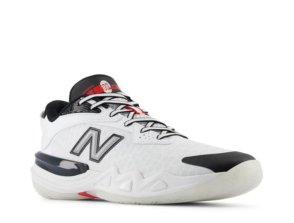 Баскетбольные кроссовки New Balance Hesi Low v2 White Shoes