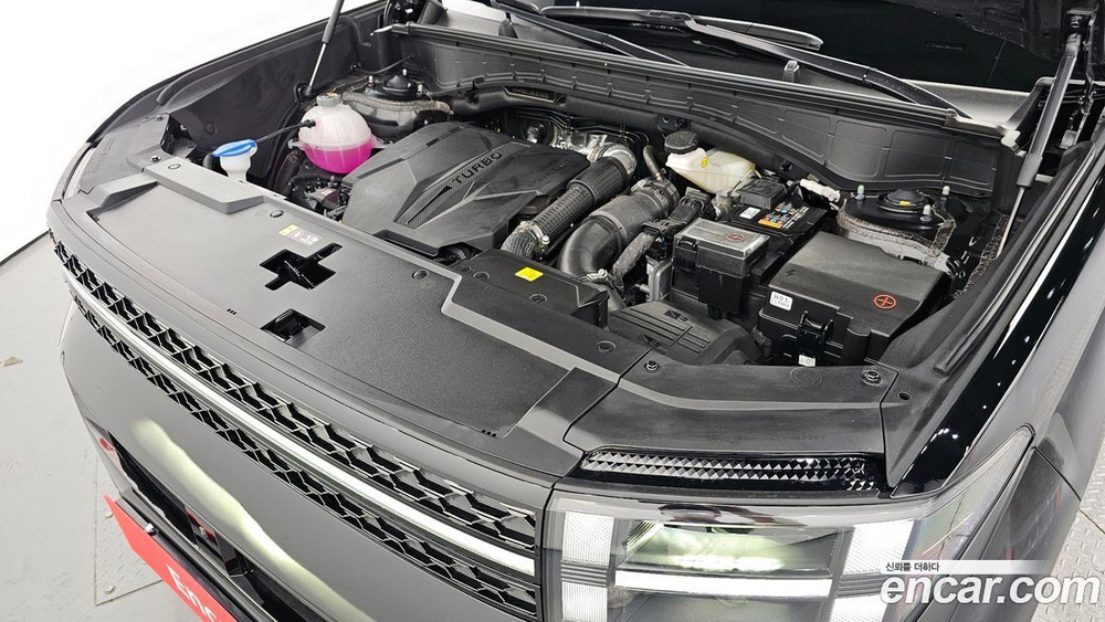 Hyundai Santa Fe (MX5) Бензин 2.5T 2WD (12.2023)