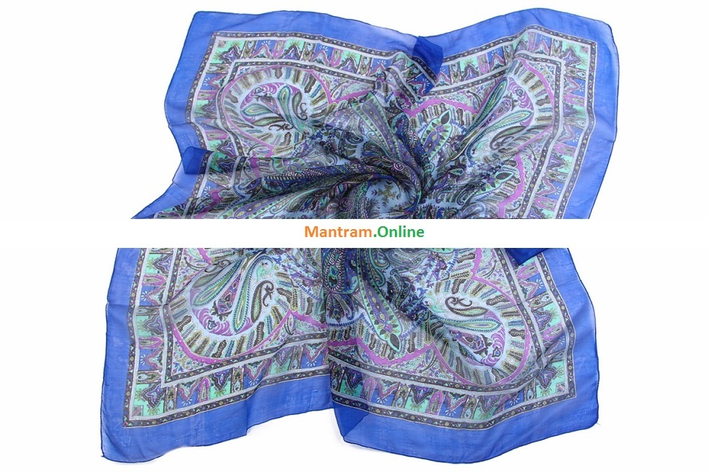 Платок материал Шелк 100% Плотный узор цвет фиолетовый зеленый черный на голубом с синей каймой каймой 100x100см.