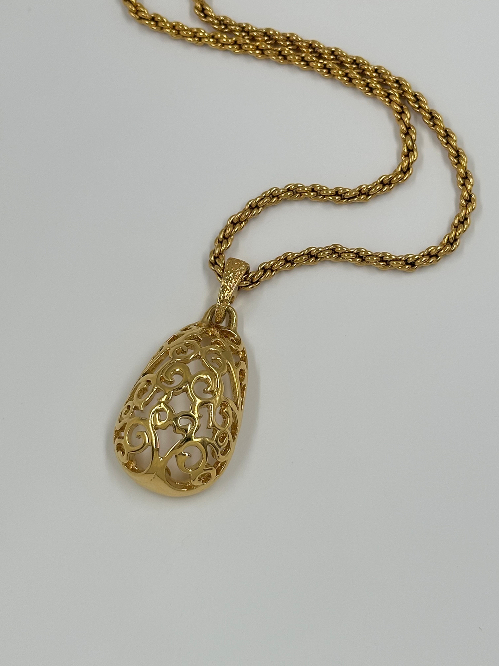 Кулон Yves Saint Laurent