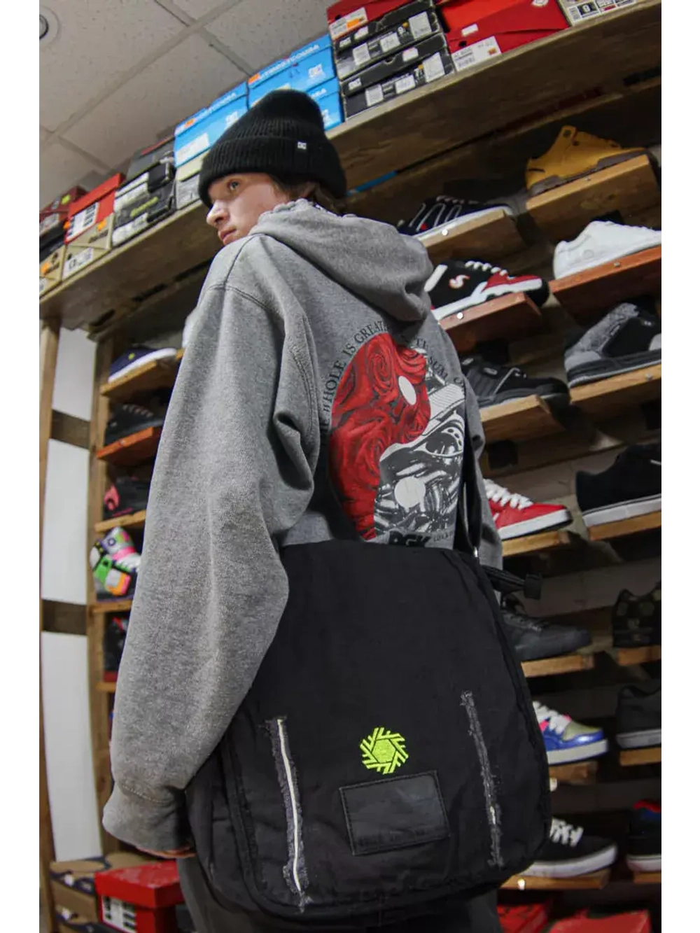 Сумка через плечо от Savitar Shoes Company