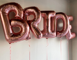 Надпись Bride розовое золото