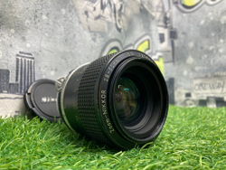 Nikon Zoom-Nikkor 28-50mm 3.5