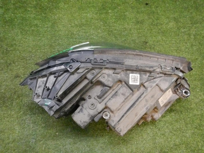 Фара левая Mercedes E W213 (2016-2021) LED