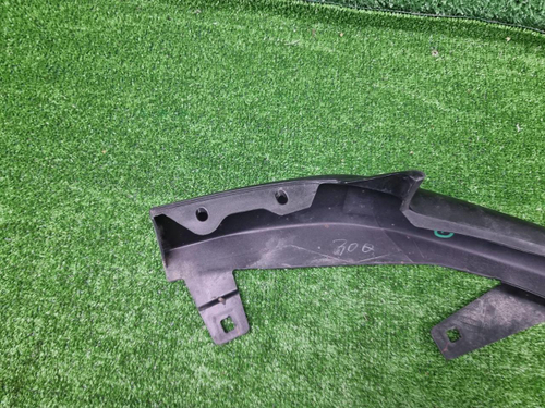 Накладка переднего бампера левая Lexus NX 1 17-21