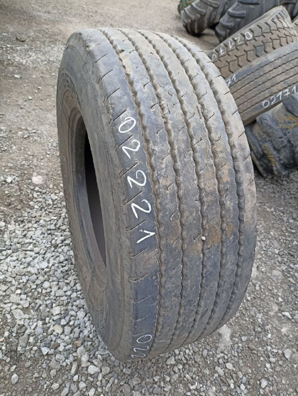 385/65R22.5 Kama NF202 шина б/у