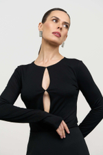 Боди с глубоким вырезом