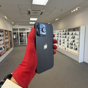 iPhone 16 Pro Max, 256 ГБ б/у