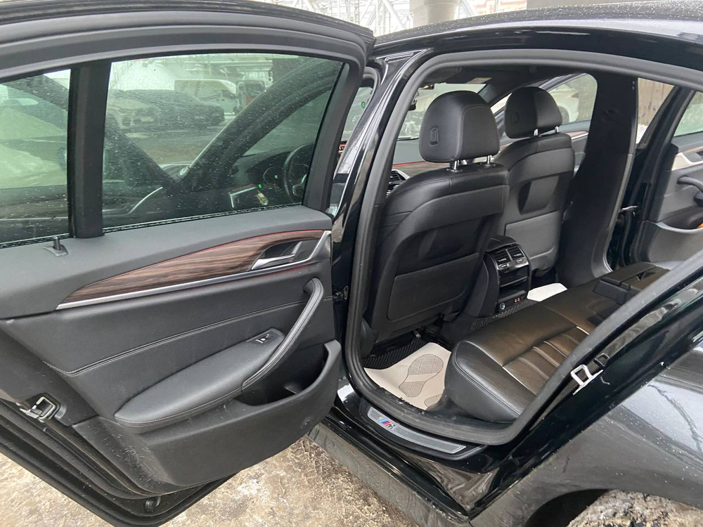 BMW 5-SERIES 520d xDrive Sedan