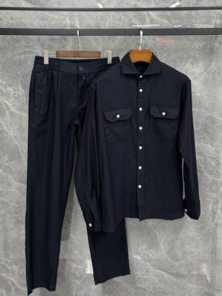 Прогулочный костюм Kiton