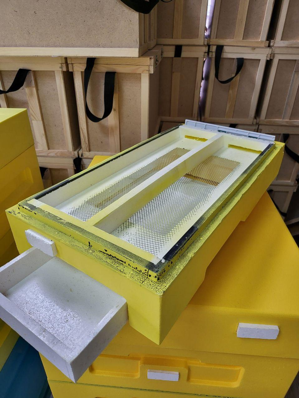 Дно 6 рамочного улья ППС (Лысонь Беларусь)