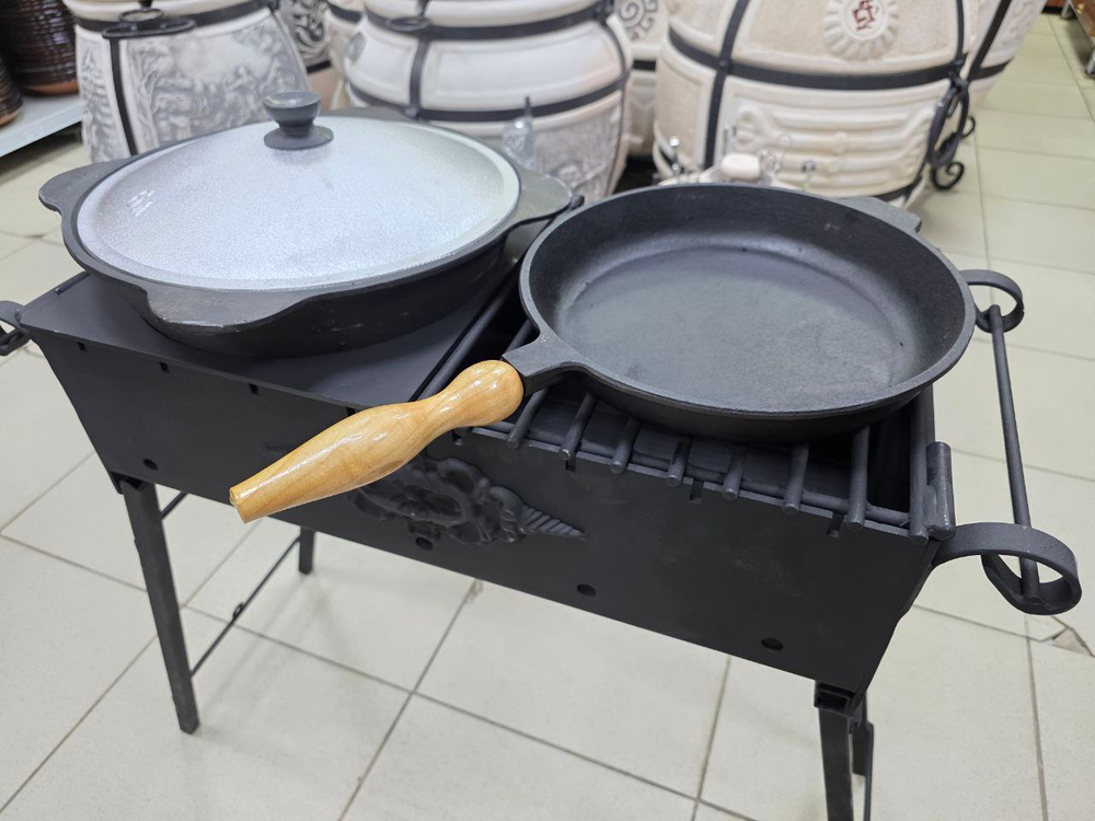 Если вы хотите мангал купить в Казани и ищете компактный мангал 5 мм, обратите внимание на мангал решетка-подказанник 5 мм: это складной мангал чемоданчик, мангал в наличии Казань, мангал от производителя, мангал под казан и мангал для шампуров, который подходит как мангал для дачи, мангал для дома, мангал для выездов и мангал для шашлыка. На нём можно готовить на шампурах и на решетке, а откидная решетка и место под казан позволяют использовать казан и афганский казан, ставить посуду и использовать подказанник как полочку. В магазине можно докупить решетку для мангала из нержавейки, шампуры купить в Казани, казан купить в Казани (казан чугунный и казан афганский), совок и кочергу; доступна доставка мангала по Казани и мангал с доставкой в Казани, а также отправка по России транспортной компанией.