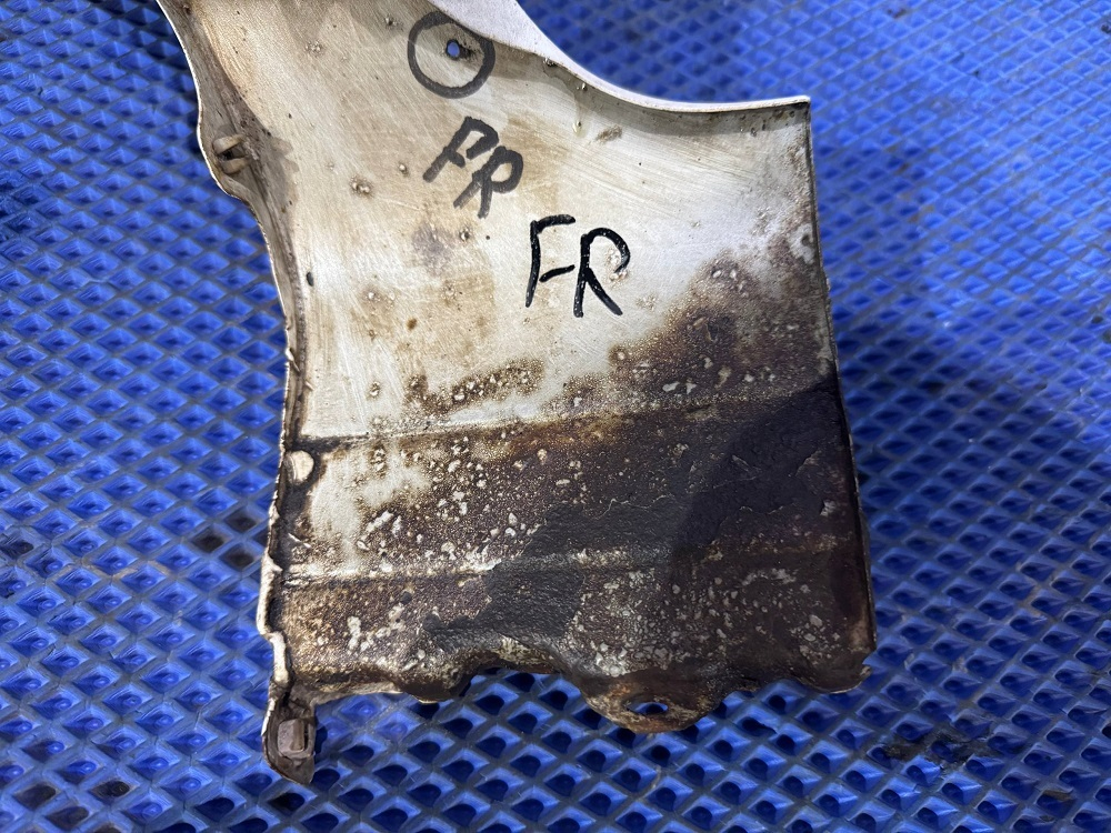 Крыло переднее правое Honda CIVIC 2001