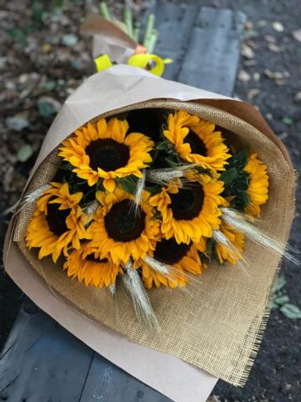 Букет подсолнухов